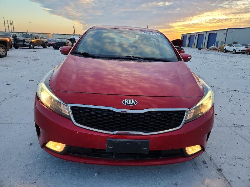 Photo 5 from auction – 2018 KIA FORTE LX with VIN 3KPFL4A73JE197579