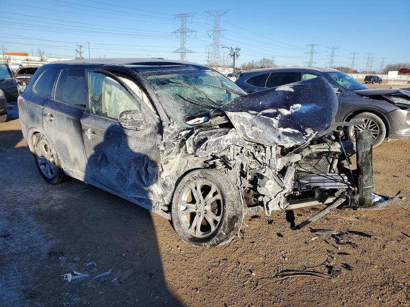 Photo 4 from auction – 2015 MITSUBISHI OUTLANDER with VIN JA4AZ3A30FZ010353