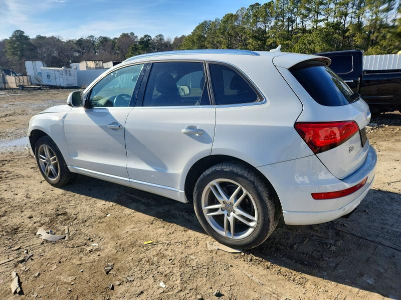 Photo 2 from auction – 2017 AUDI Q5 PREMIUM with VIN WA1C2AFP6HA083886