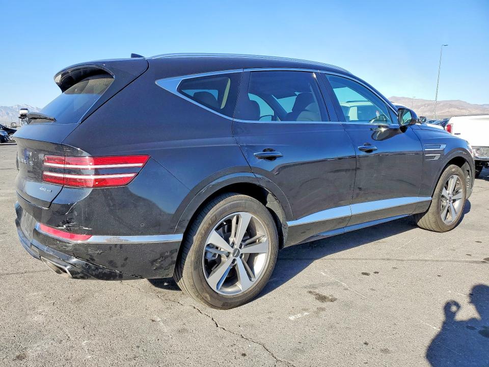 Photo 3 from auction – 2023 GENESIS GV80 BASE with VIN KMUHCESC3PU114797