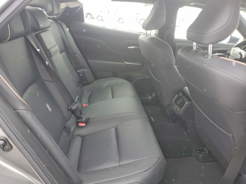 Photo 10 from auction – 2023 TOYOTA CROWN XLE with VIN JTDAAAAF5P3016567