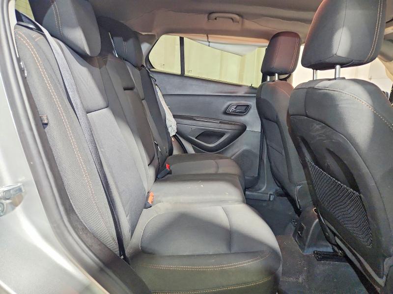 Photo 11 from auction – 2017 CHEVROLET TRAX 1LT with VIN 3GNCJPSB3HL140423