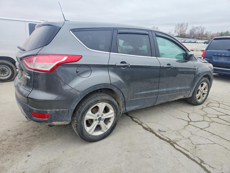Photo 3 from auction – 2016 FORD ESCAPE SE with VIN 1FMCU0GX7GUC88327