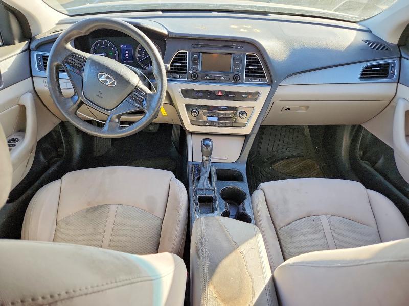Photo 8 from auction – 2015 HYUNDAI SONATA SE with VIN 5NPE24AF2FH163500