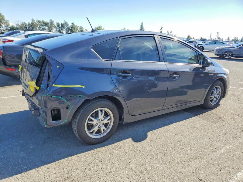 Photo 3 from auction – 2011 TOYOTA PRIUS with VIN JTDKN3DU1B0260886
