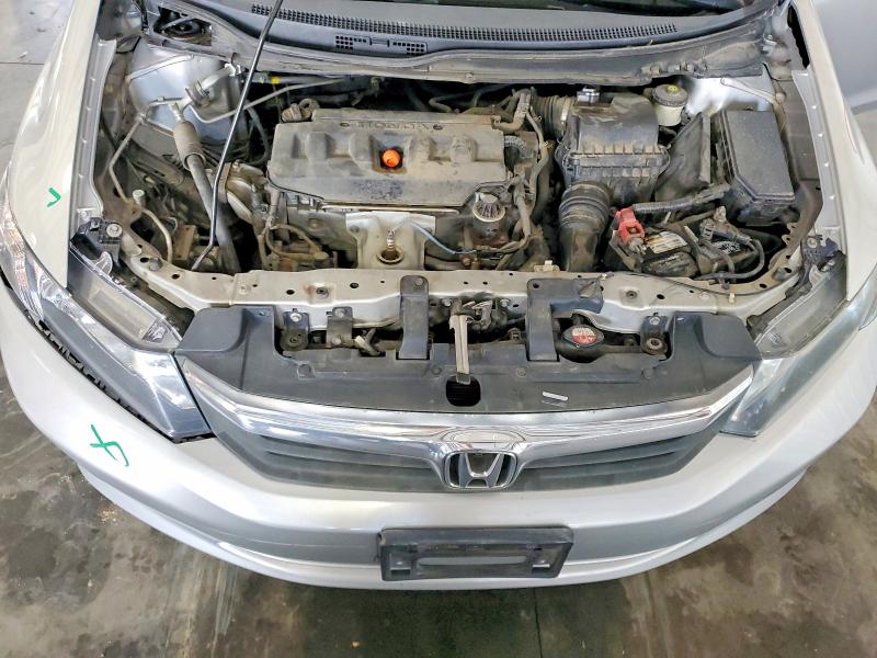 Photo 11 from auction – 2012 HONDA CIVIC LX with VIN 19XFB2F57CE364883