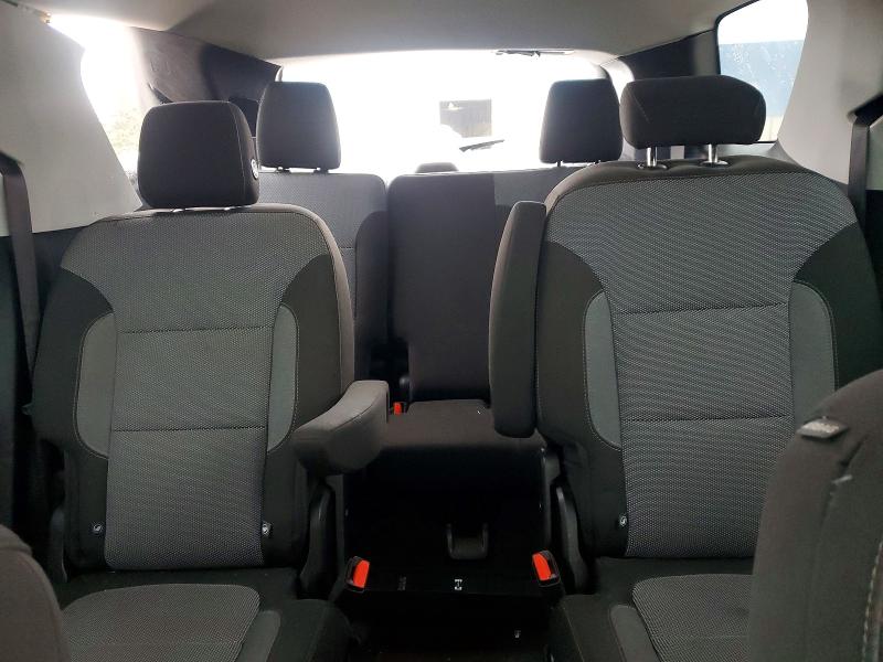 Photo 10 from auction – 2018 CHEVROLET TRAVERSE with VIN 1GNERGKW1JJ249366