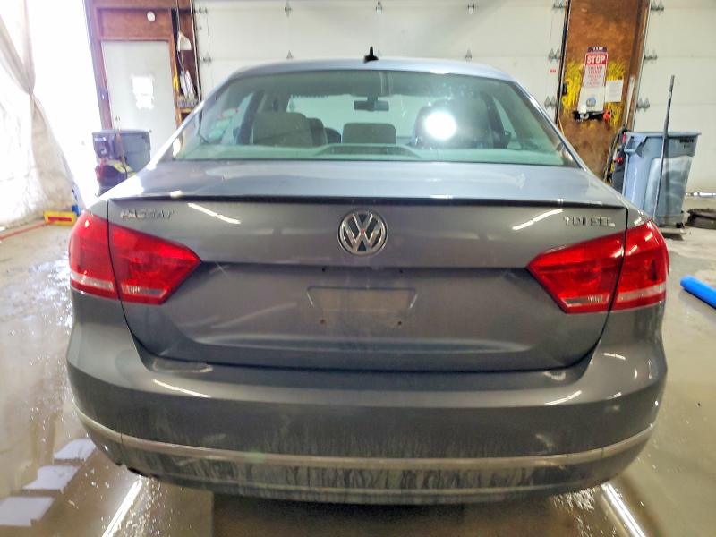 Photo 6 from auction – 2013 VOLKSWAGEN PASSAT SEL with VIN 1VWCN7A37DC114305
