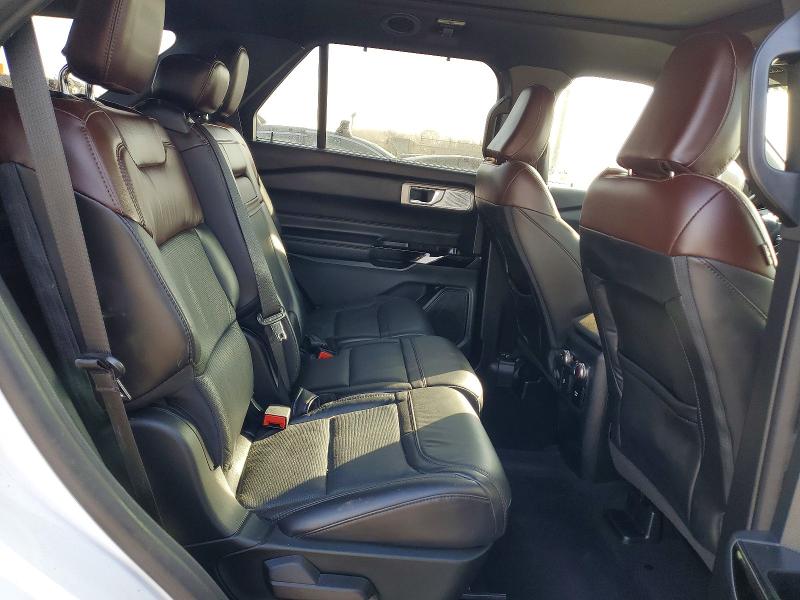 Photo 11 from auction – 2021 FORD EXPLORER with VIN 1FM5K8HC1MGB29211