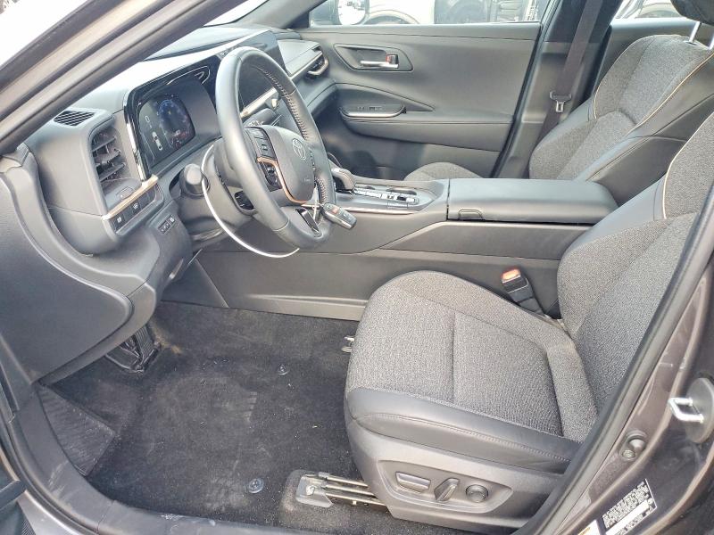 Photo 7 from auction – 2023 TOYOTA CROWN XLE with VIN JTDAAAAFXP3012983