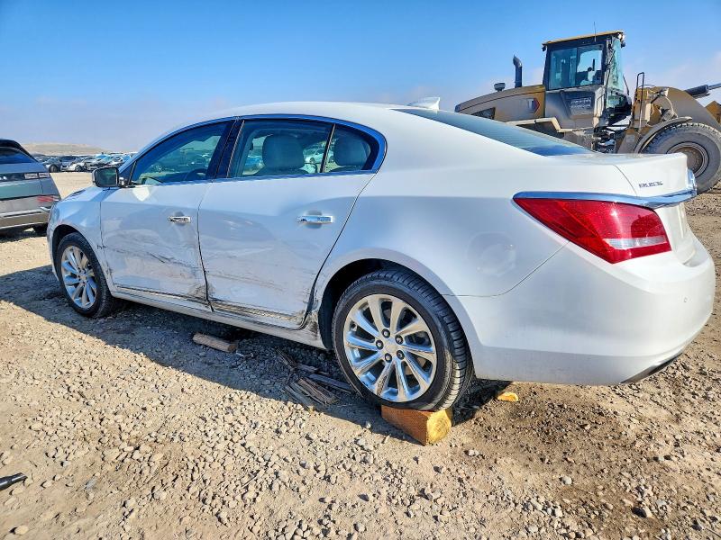 Photo 2 from auction – 2015 BUICK LACROSSE with VIN 1G4GB5G37FF298991