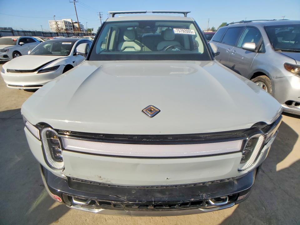 Photo 5 from auction – 2023 RIVIAN R1T ADVENT with VIN 7FCTGAAA0PN022500