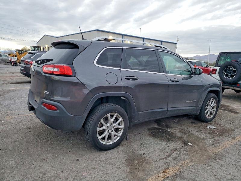 Photo 3 from auction – 2017 JEEP CHEROKEE with VIN 1C4PJMCS3HW615361