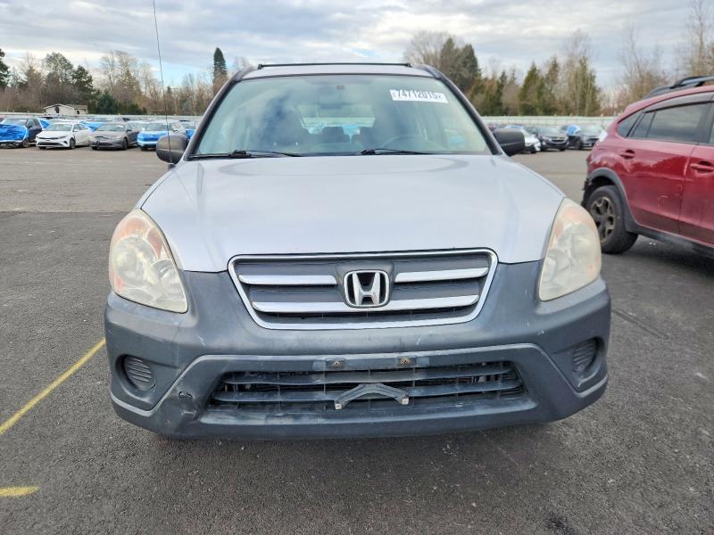 Photo 5 from auction – 2005 HONDA CR-V LX with VIN JHLRD68575C015621