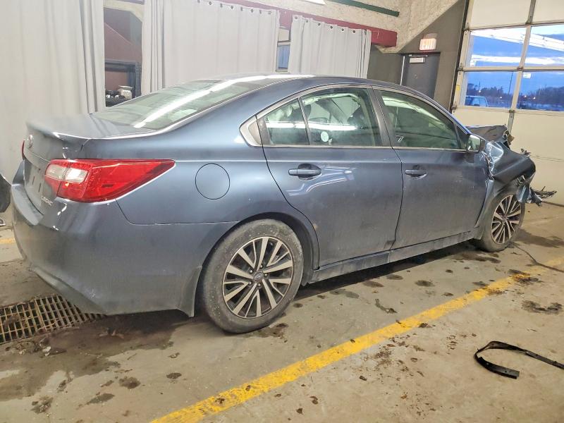 Photo 3 from auction – 2018 SUBARU LEGACY 2.5 with VIN 4S3BNAB61J3014846