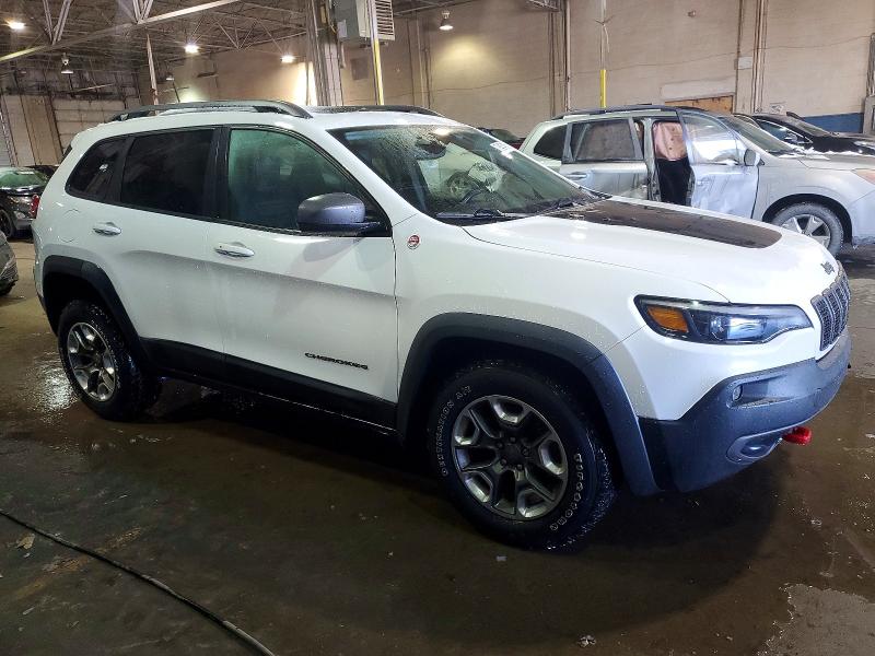 Photo 4 from auction – 2019 JEEP CHEROKEE T with VIN 1C4PJMBX1KD341531