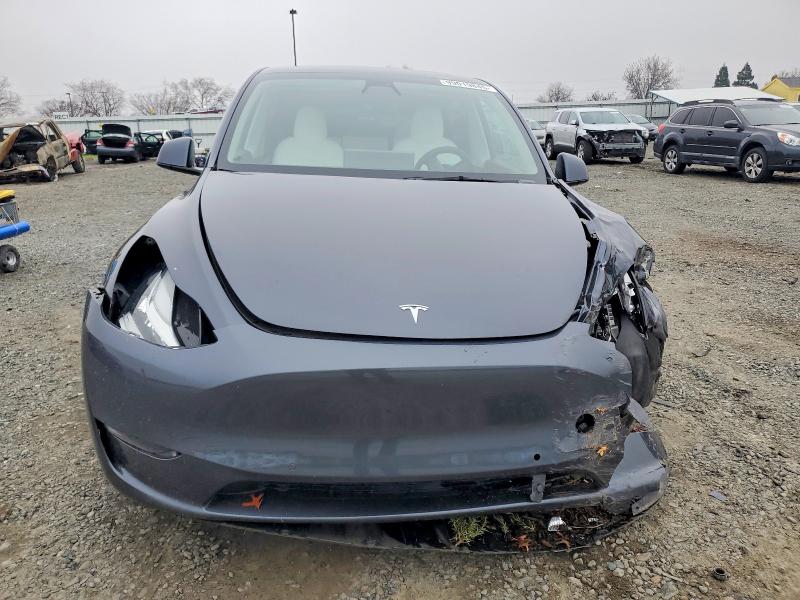 Photo 5 from auction – 2022 TESLA MODEL Y with VIN 7SAYGDEEXNF350533