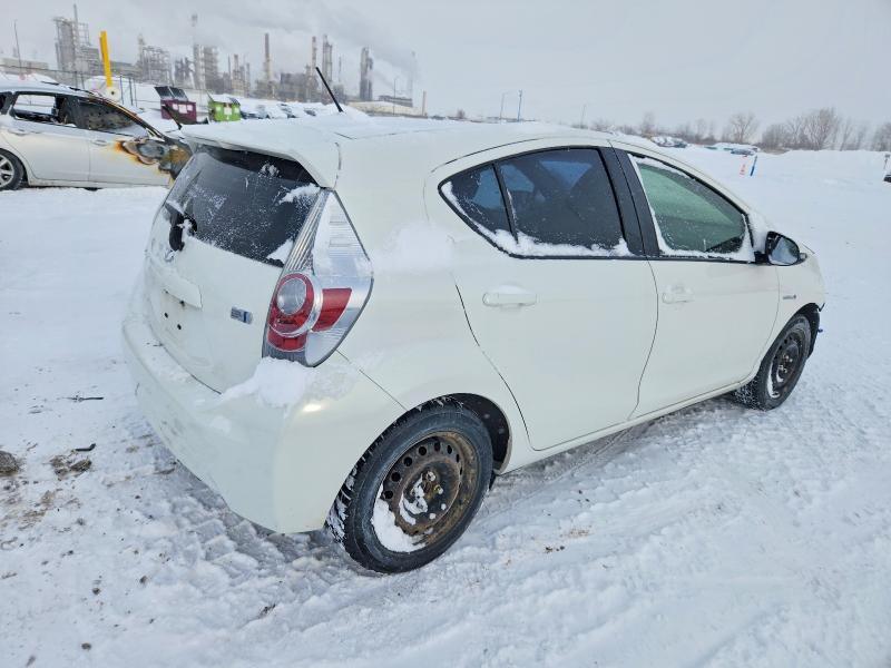 Photo 3 from auction – 2014 TOYOTA PRIUS C with VIN JTDKDTB34E1573507