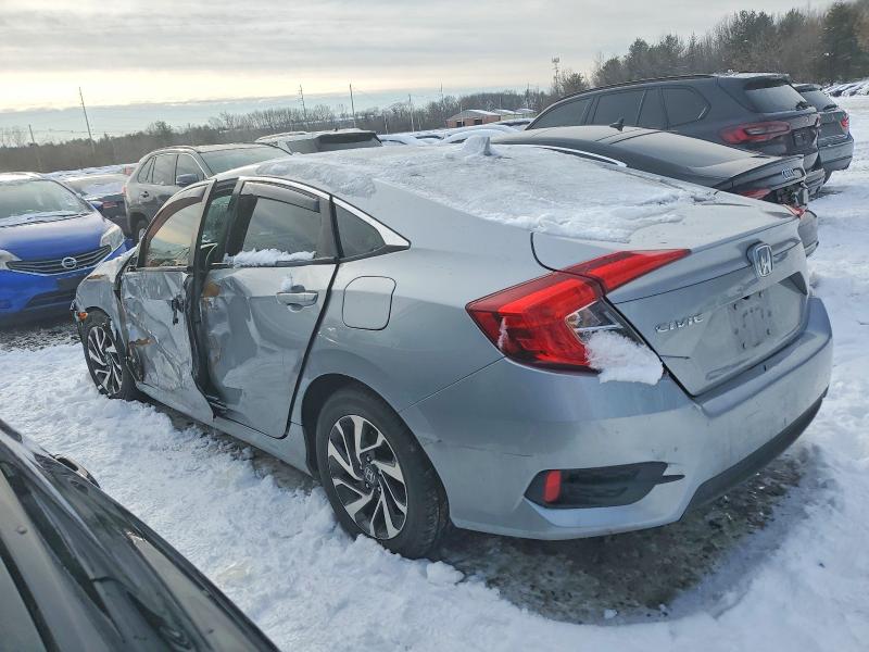 Photo 2 from auction – 2018 HONDA CIVIC EX with VIN 2HGFC2F7XJH573195