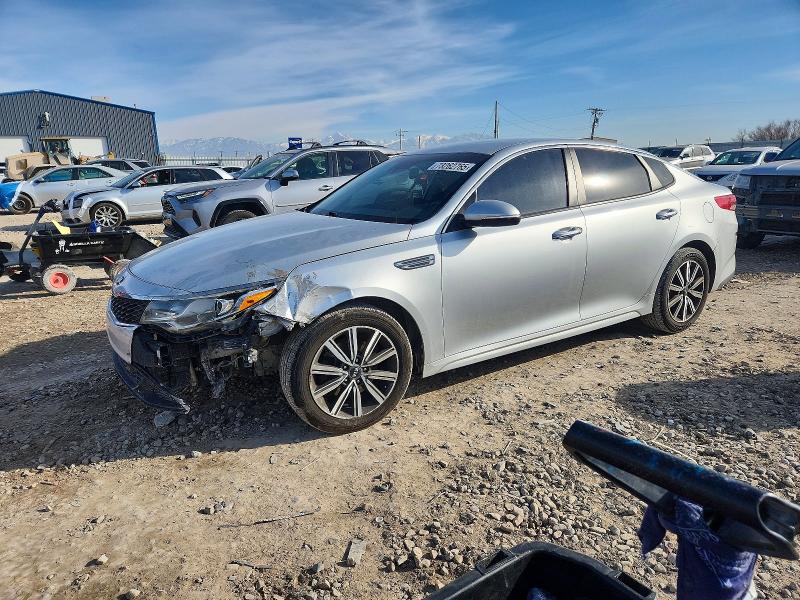 Photo 1 from auction – 2019 KIA OPTIMA with VIN 5XXGT4L33KG379774
