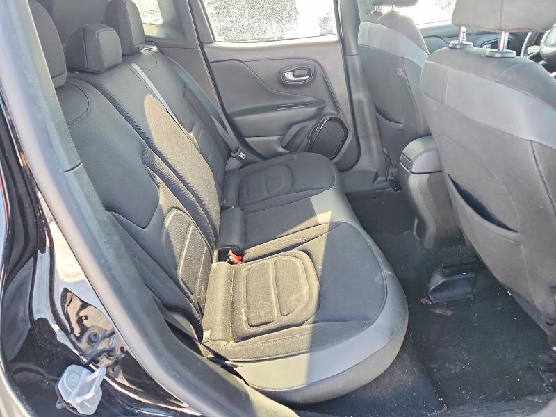 Photo 10 from auction – 2017 JEEP RENEGADE L with VIN ZACCJBBB0HPF97774