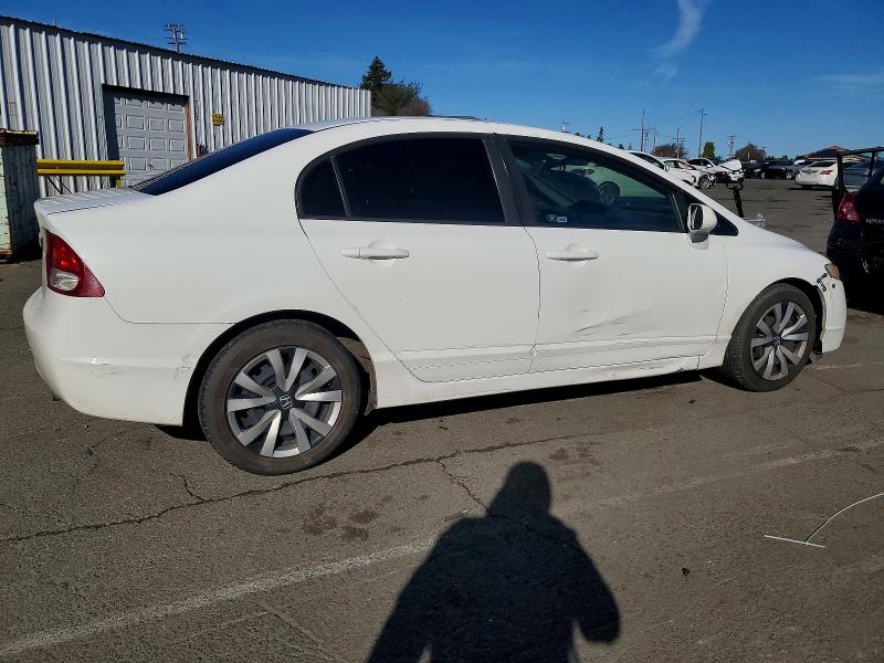 Photo 3 from auction – 2011 HONDA CIVIC LX with VIN 19XFA1F50BE047622