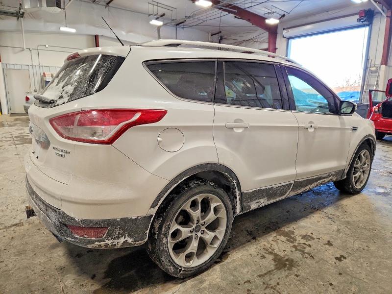 Photo 3 from auction – 2016 FORD ESCAPE TIT with VIN 1FMCU9J92GUA50481