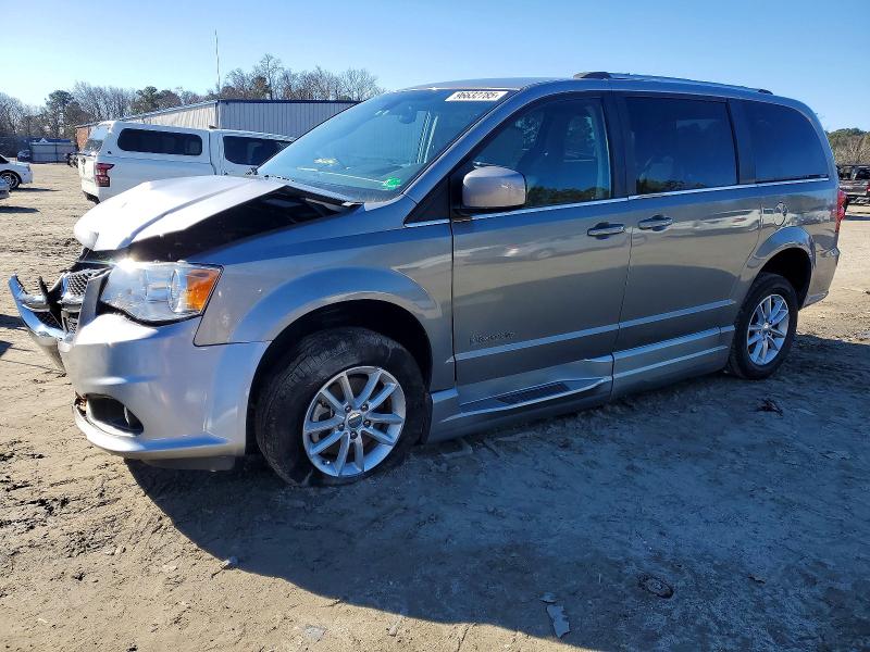 DODGE GRAND CARAVAN 2019 with VIN 2C4RDGCG7KR736312 - Photo from auction