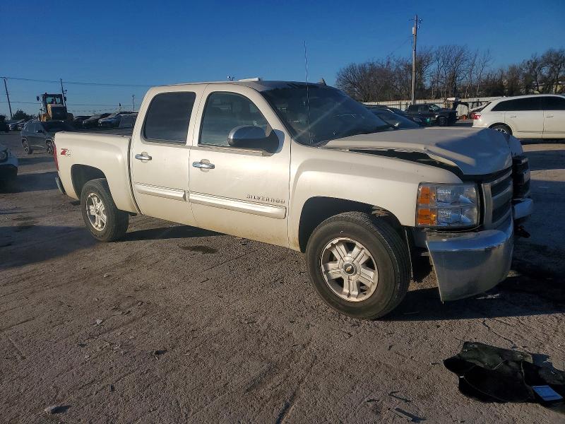 Photo 4 from auction – 2013 CHEVROLET SILVERADO with VIN 3GCPKSE74DG227106