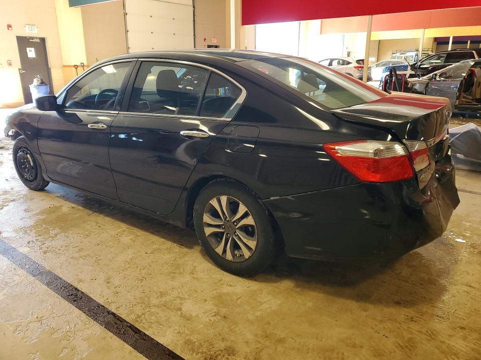 Photo 2 from auction – 2015 HONDA ACCORD with VIN 1HGCR2F31FA236094