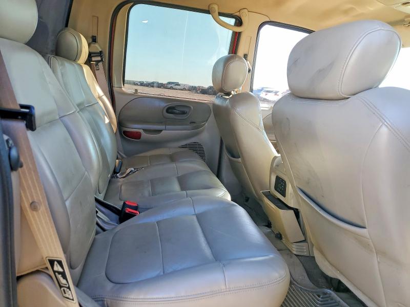 Photo 10 from auction – 2002 FORD F150 with VIN 1FTRW07L12KB73667