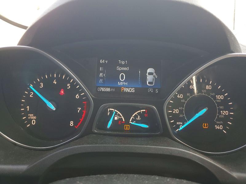 Photo 9 from auction – 2017 FORD ESCAPE with VIN 1FMCU0GD7HUD77242