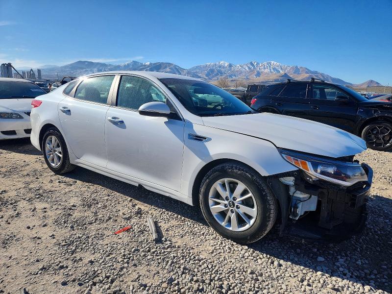Photo 4 from auction – 2016 KIA OPTIMA with VIN KNAGT4L30G5084365