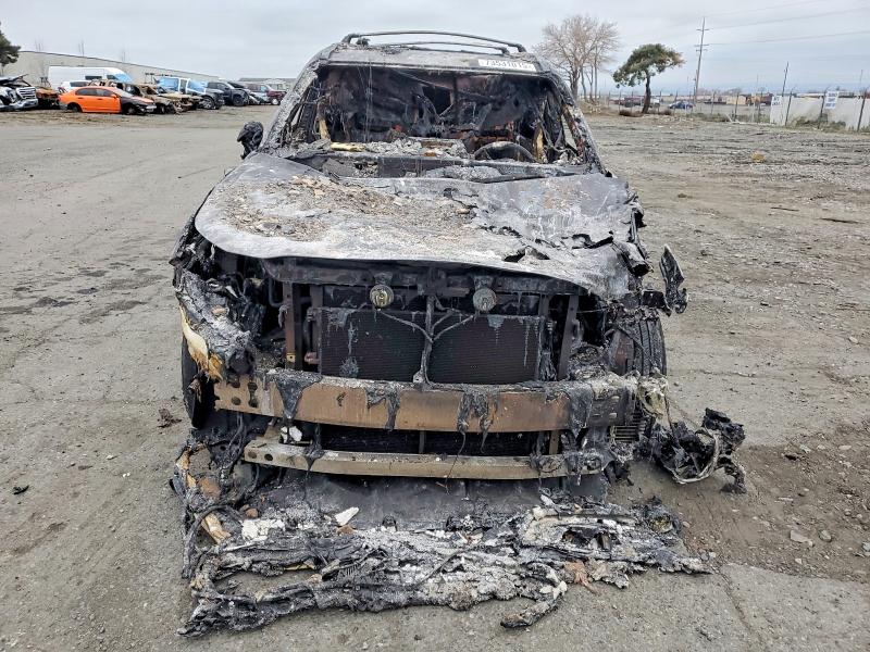 Photo 5 from auction – 2020 TOYOTA HIGHLANDER with VIN 5TDFZRBH6LS040978