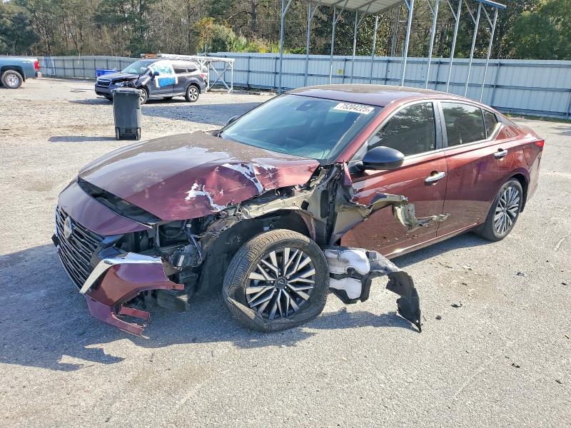 NISSAN ALTIMA 2024 with VIN 1N4BL4DVXRN382184 - Photo from auction