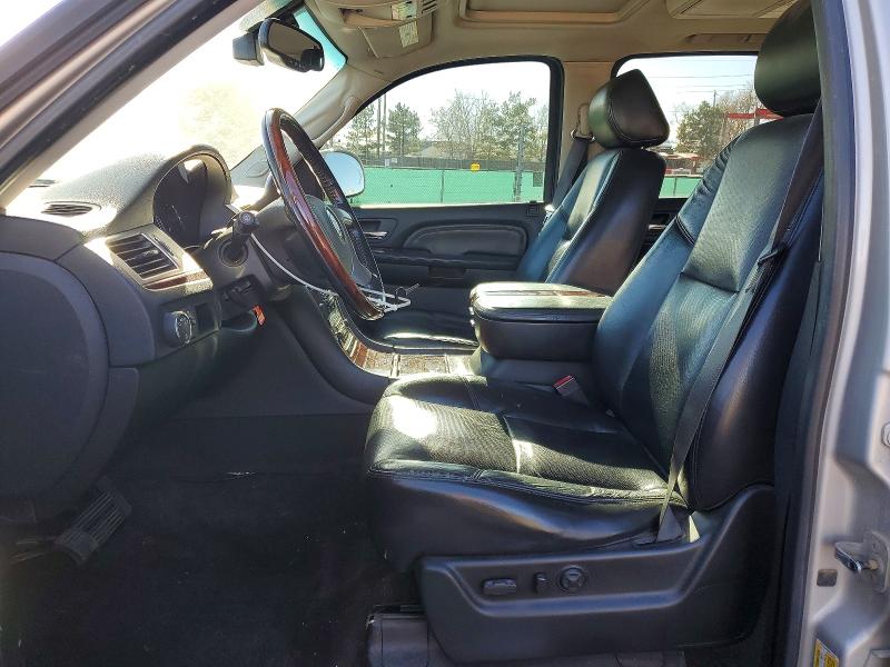 Photo 7 from auction – 2008 CADILLAC ESCALADE E with VIN 1GYFK66848R113231