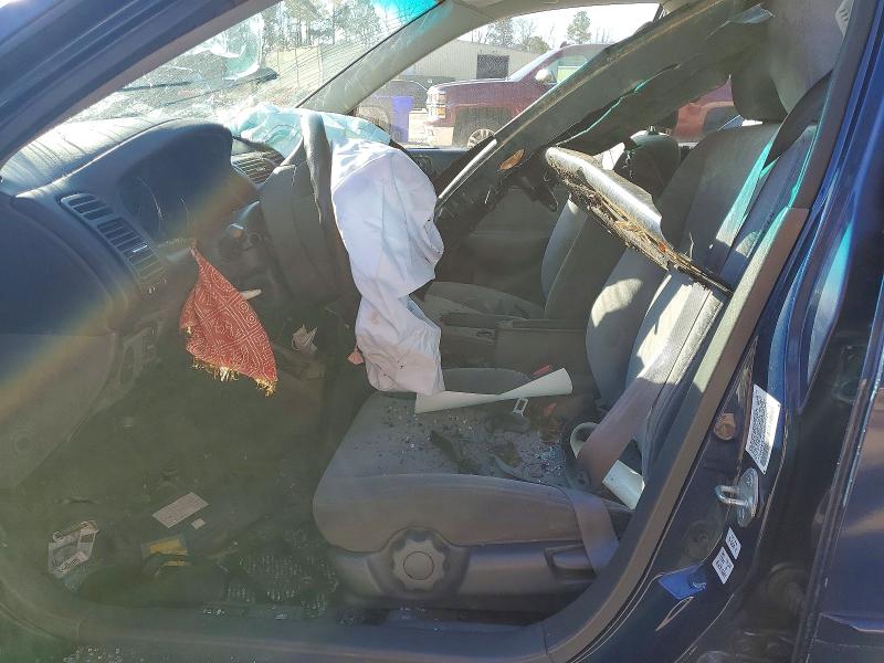 Photo 7 from auction – 2003 HONDA CIVIC with VIN 2HGES16503H549210