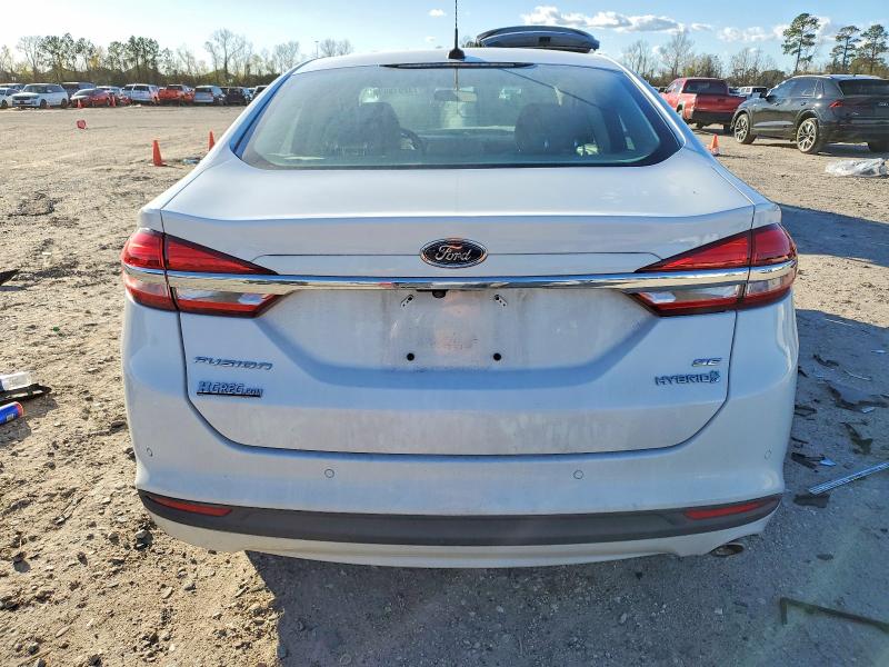 Photo 6 from auction – 2017 FORD FUSION with VIN 3FA6P0LU6HR408864