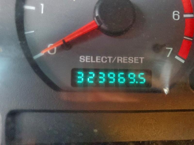 Photo 9 from auction – 2000 FORD MUSTANG with VIN 1FAFP4044YF232874