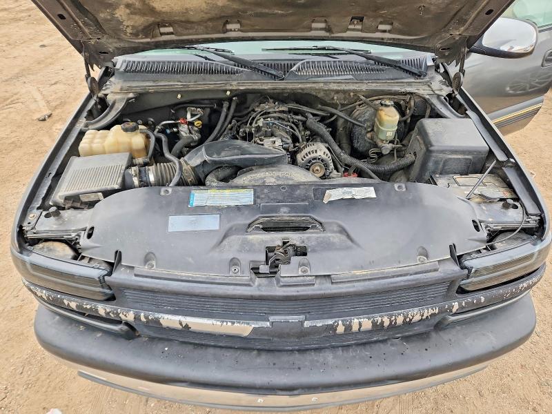 Photo 11 from auction – 2000 CHEVROLET SILVERADO with VIN 2GCEC19V4Y1302666