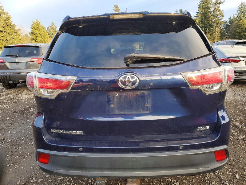 Foto 6 de la subasta – 2016 TOYOTA HIGHLANDER con VIN 5TDKKRFH3GS155489