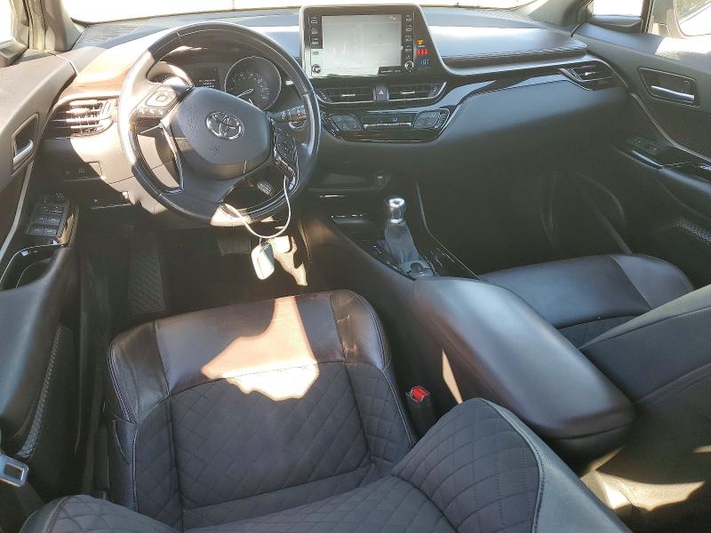 Photo 8 from auction – 2019 TOYOTA C-HR with VIN NMTKHMBX6KR080082
