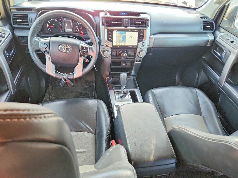 Photo 8 from auction – 2020 TOYOTA 4RUNNER SR with VIN JTEZU5JR1L5224676
