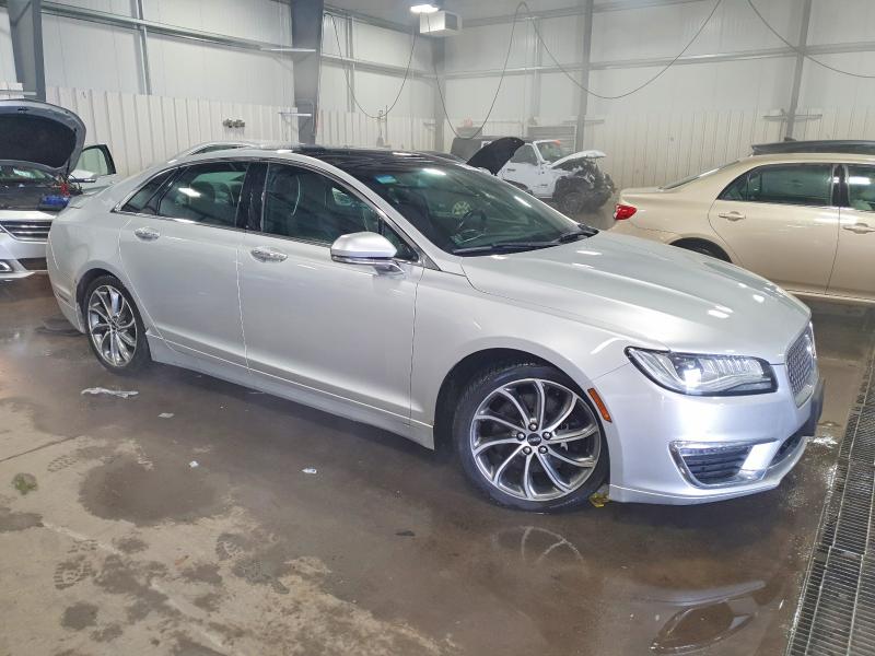 Photo 4 from auction – 2017 LINCOLN MKZ RESERV with VIN 3LN6L5FC6HR630421