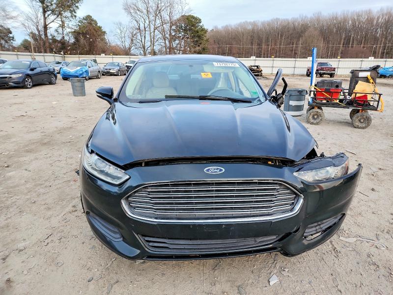 Photo 5 from auction – 2014 FORD FUSION SE with VIN 3FA6P0H73ER235870