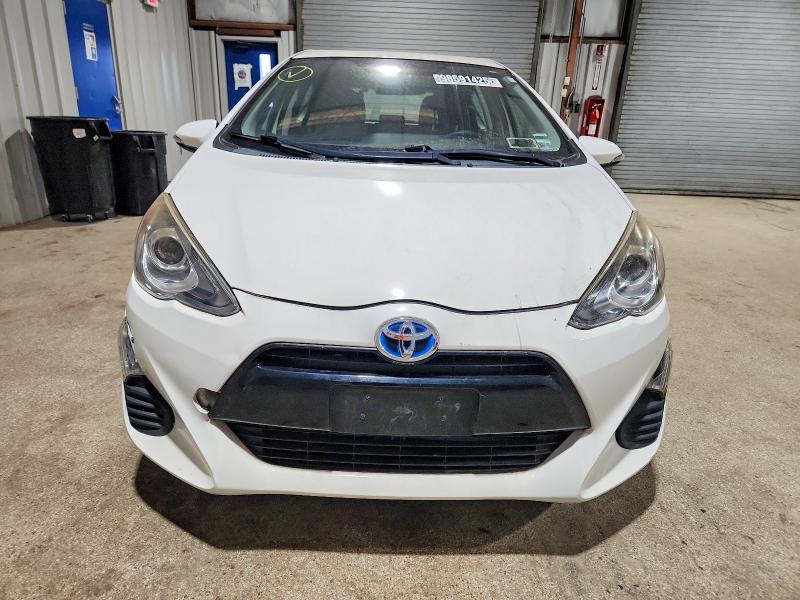 Photo 5 from auction – 2016 TOYOTA PRIUS C with VIN JTDKDTB34G1125285