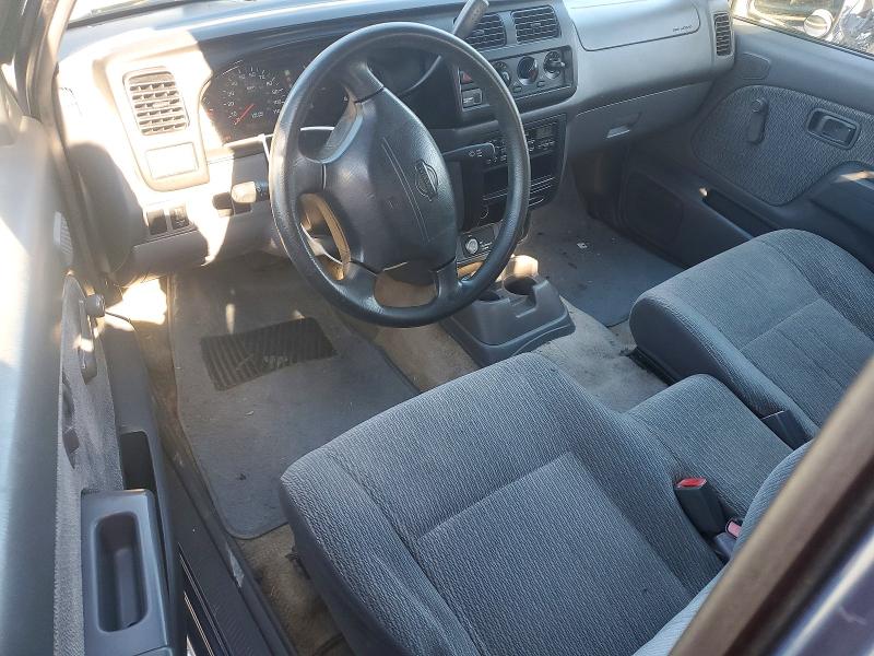 Photo 8 from auction – 2000 NISSAN FRONTIER K with VIN 1N6DD26S4YC389856