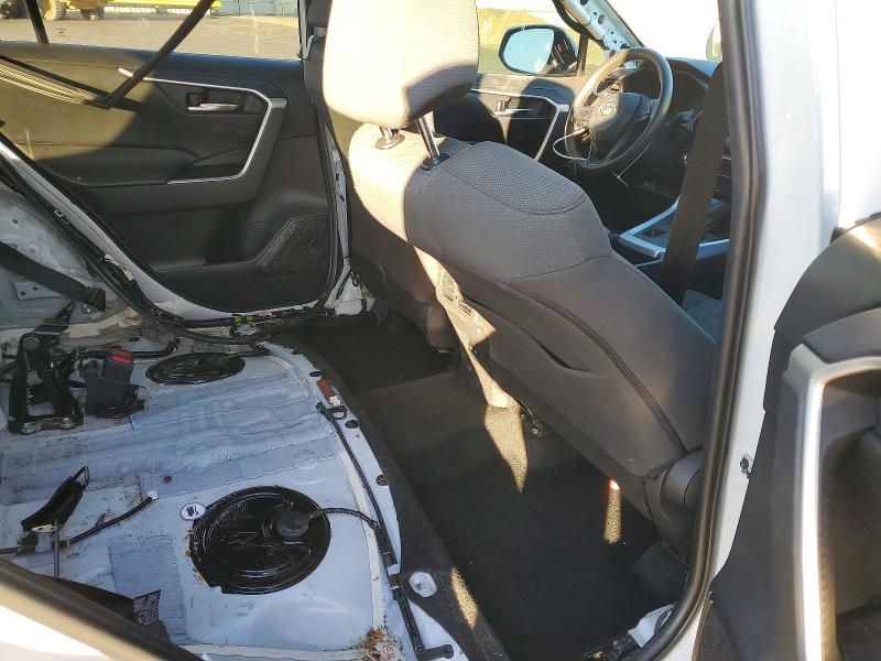 Photo 10 from auction – 2022 TOYOTA RAV4 with VIN 2T3P1RFV4NC288421