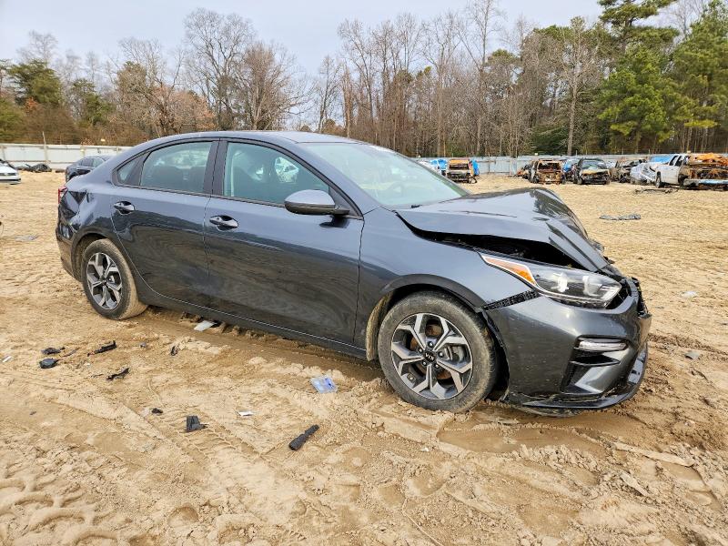 Photo 4 from auction – 2021 KIA FORTE FE with VIN 3KPF24AD7ME387947