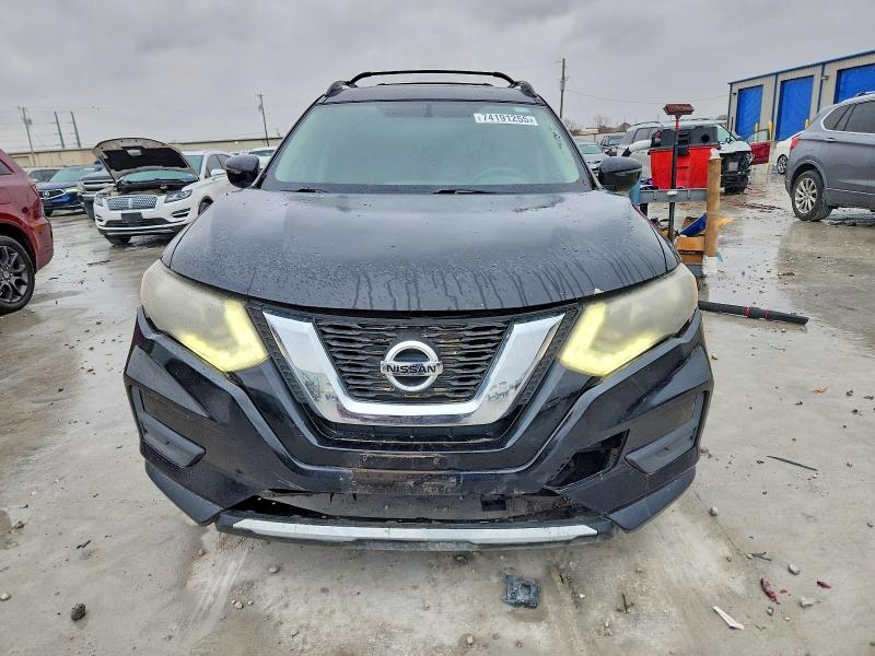 Photo 5 from auction – 2017 NISSAN ROGUE S with VIN 5N1AT2MT0HC811699